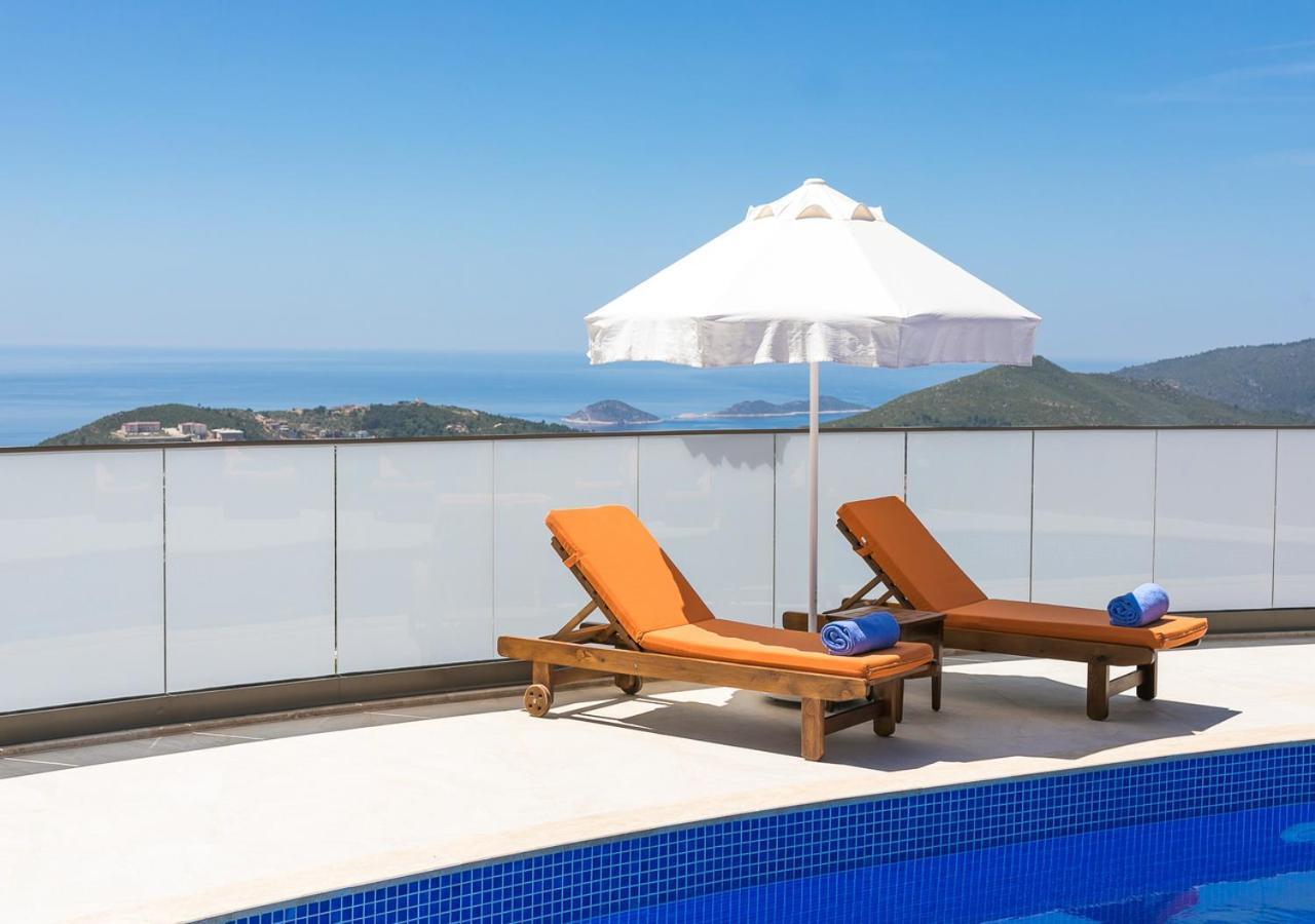 Villa 5 Sleeps 6 Isolated Pool See And Montain View-Villa Kartal Yuvasi Uzumlu  Dış mekan fotoğraf